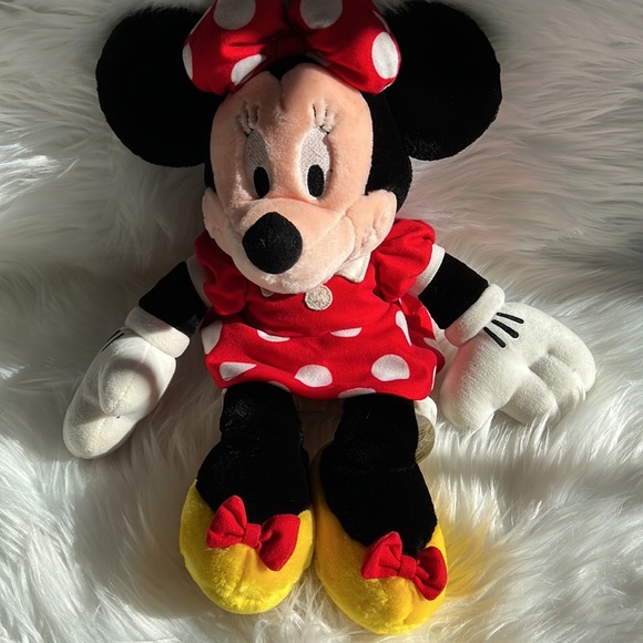 Disney’s Minnie Mouse plush 18” - Picture 3 of 8